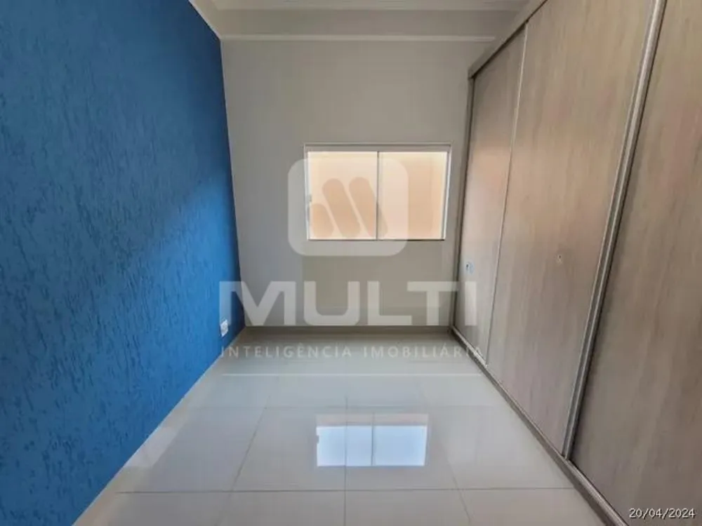 Casa, 3 quartos, 230 m² - Foto 4