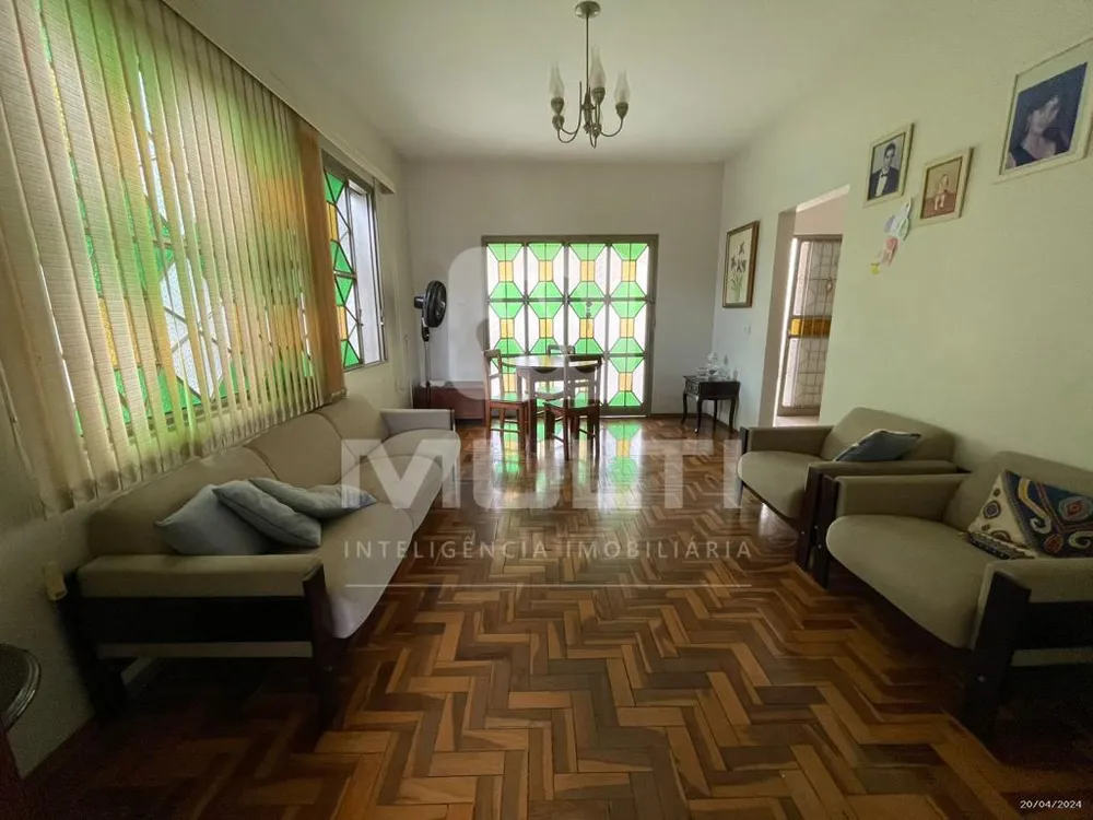 Casa, 3 quartos, 182 m² - Foto 2