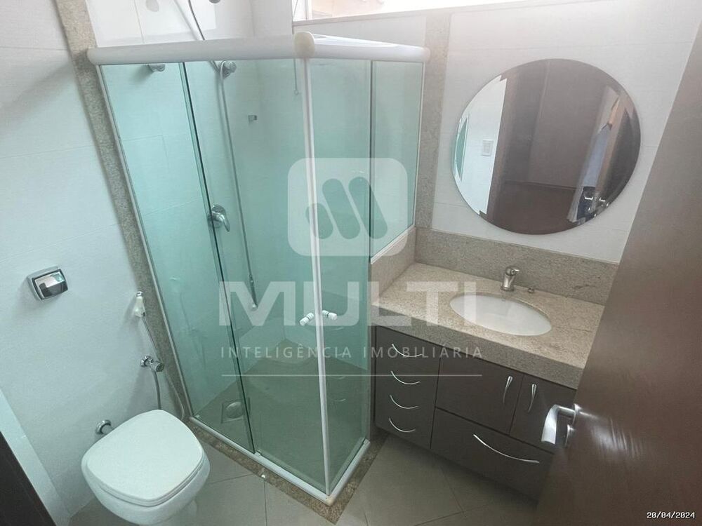 Casa à venda com 3 quartos, 250m² - Foto 13