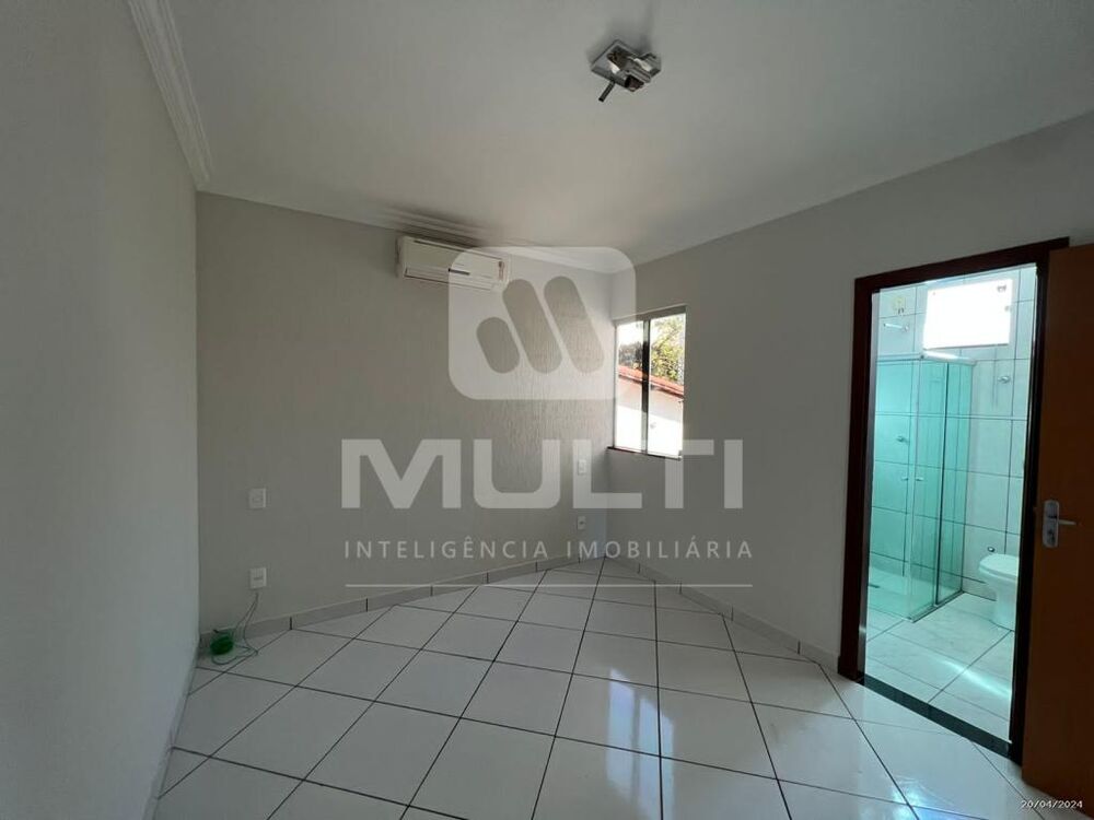 Casa, 3 quartos, 151 m² - Foto 9