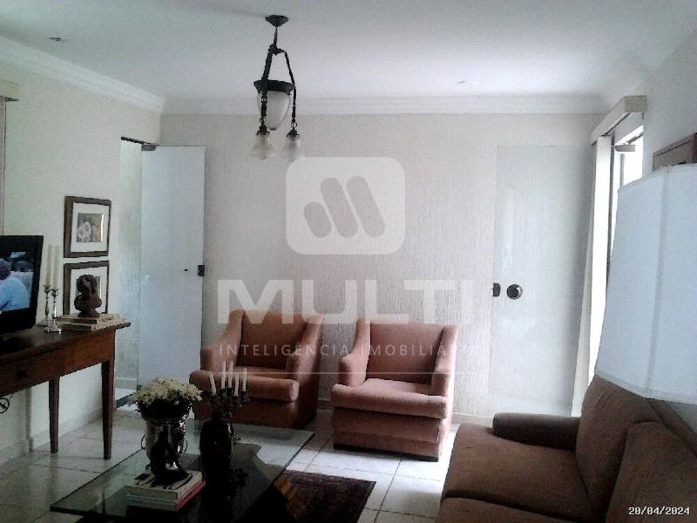 Casa, 3 quartos, 202 m² - Foto 9