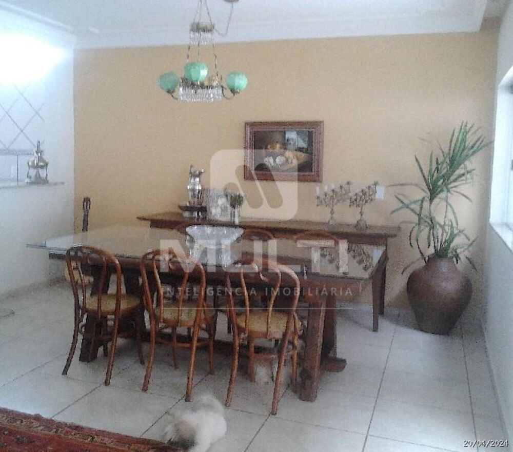 Casa, 3 quartos, 202 m² - Foto 8