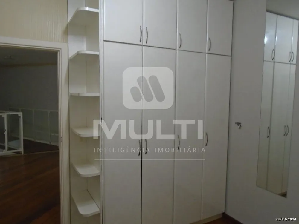 Casa, 4 quartos, 351 m² - Foto 16