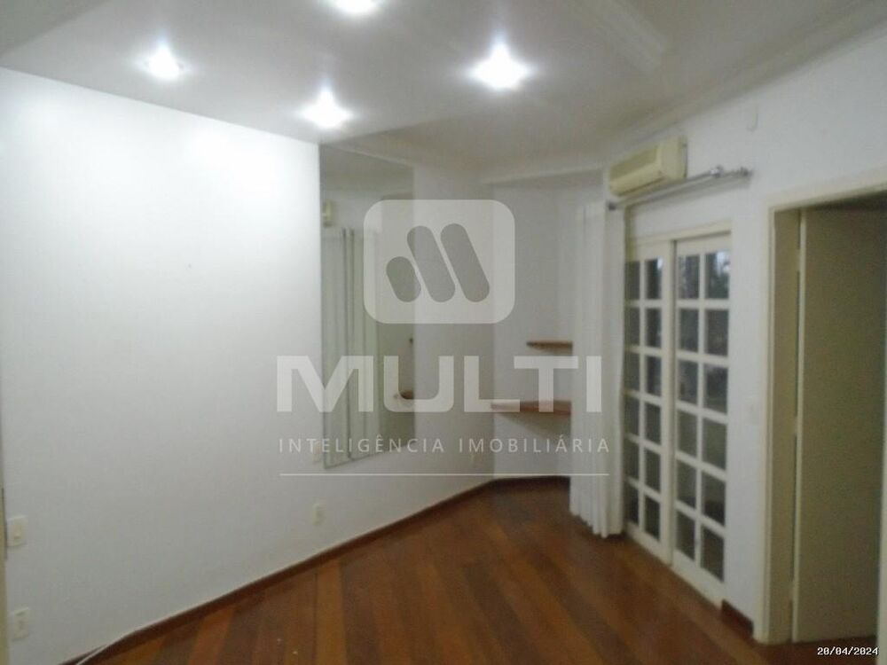 Casa, 4 quartos, 351 m² - Foto 6