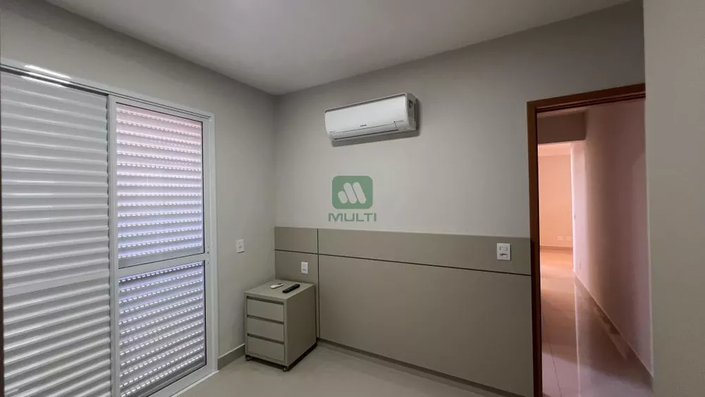 Apartamento à venda com 2 quartos, 86m² - Foto 2