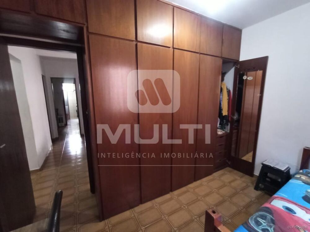 Casa, 3 quartos, 200 m² - Foto 8