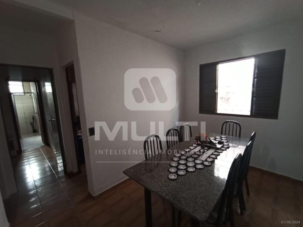Casa, 3 quartos, 200 m² - Foto 3