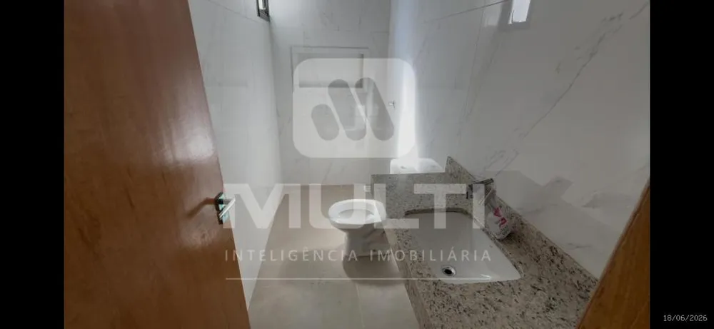Casa, 3 quartos, 94 m² - Foto 1