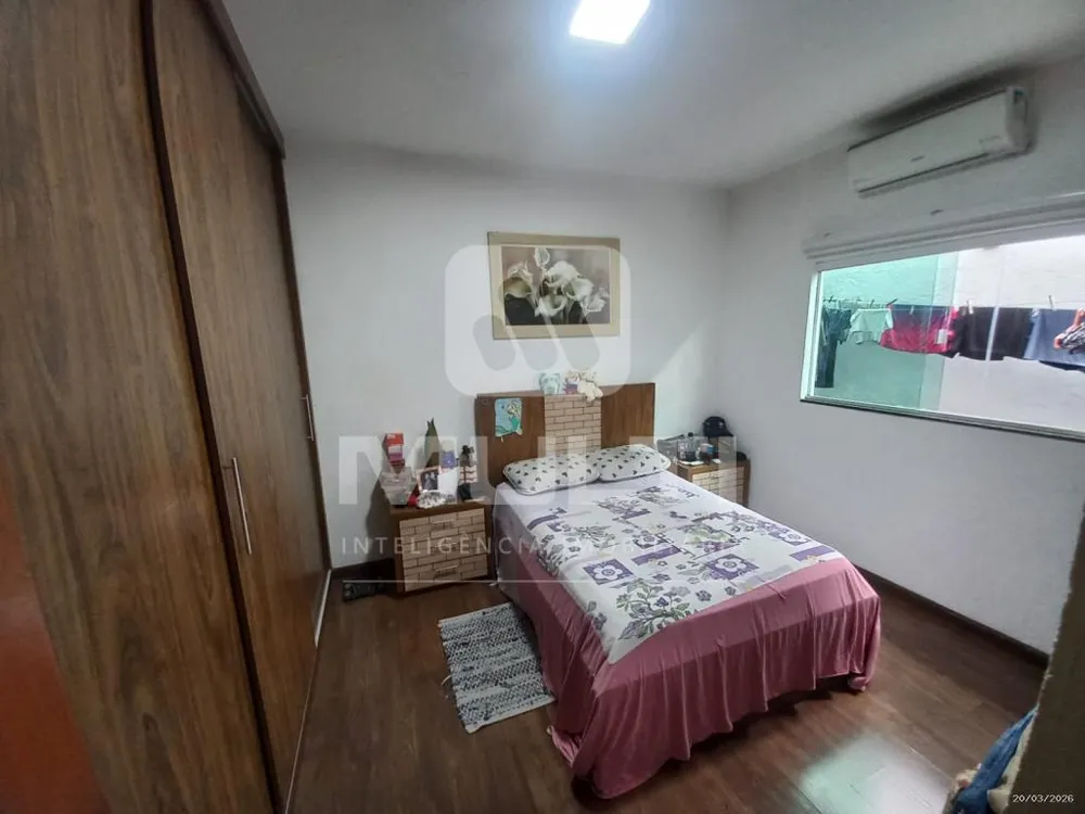 Casa, 3 quartos, 230 m² - Foto 7