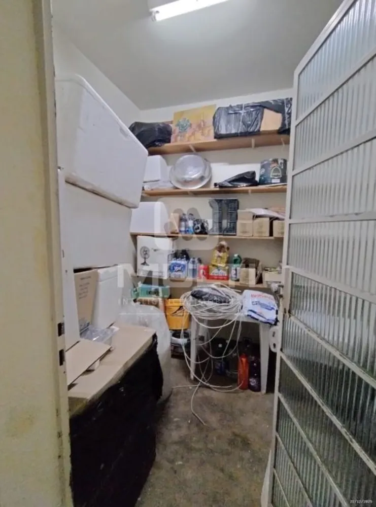 Casa, 3 quartos, 242 m² - Foto 11