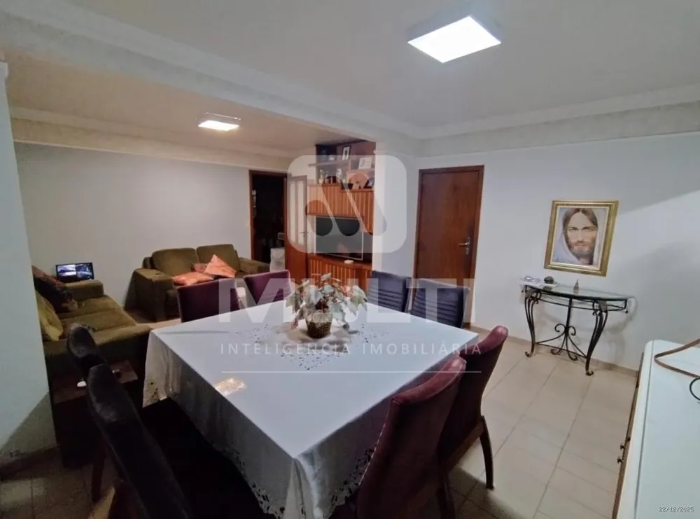 Casa, 3 quartos, 242 m² - Foto 7
