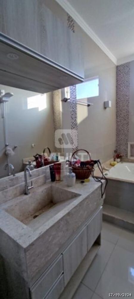 Casa, 4 quartos, 247 m² - Foto 16