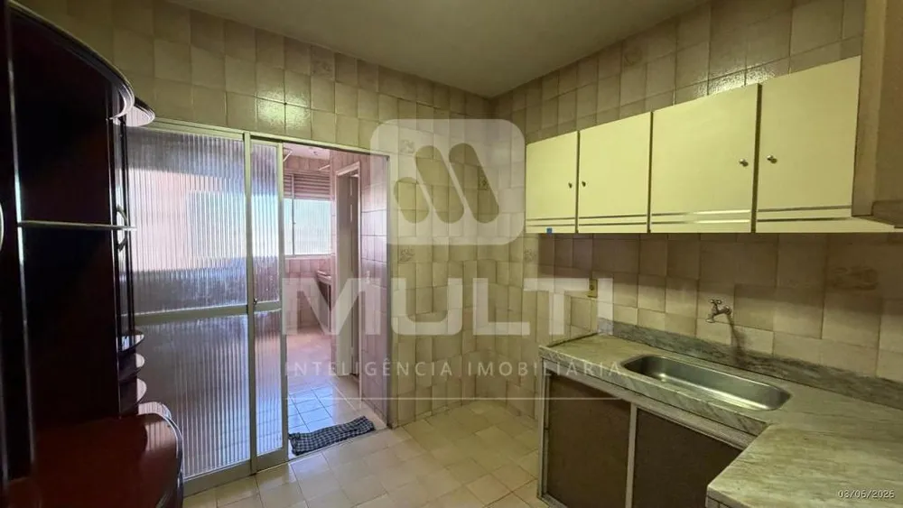 Casa, 3 quartos, 122 m² - Foto 2