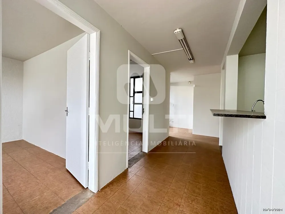 Casa, 2 quartos, 420 m² - Foto 18