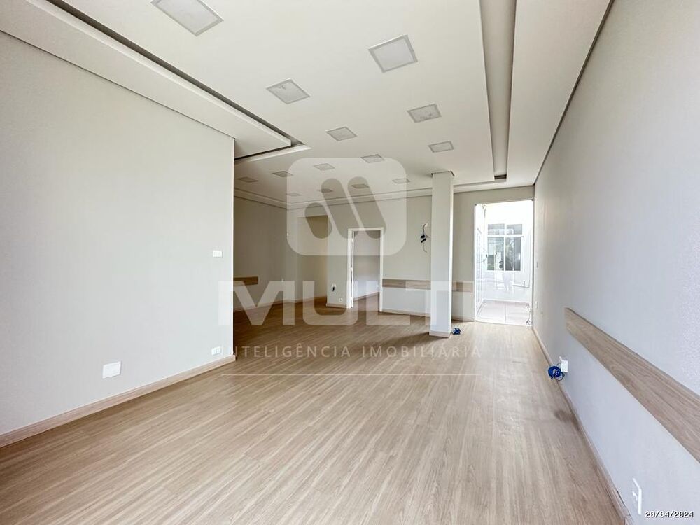 Casa, 2 quartos, 420 m² - Foto 1