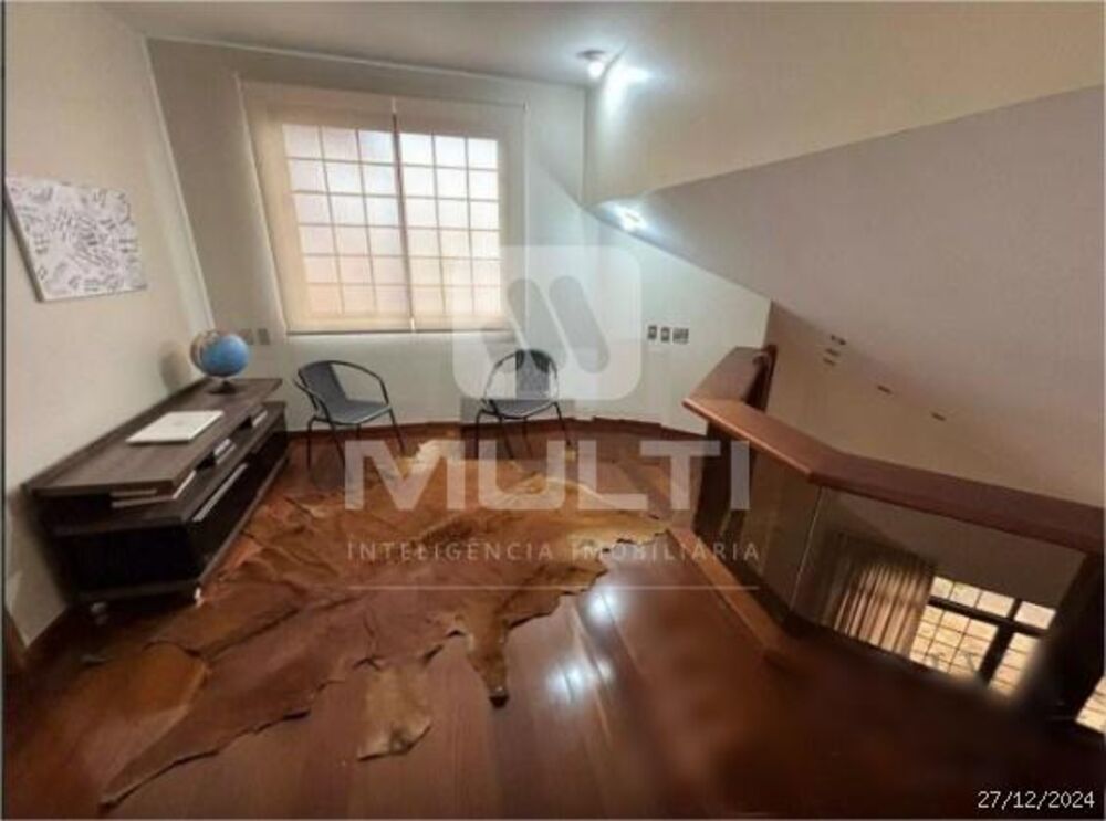 Casa, 4 quartos, 367 m² - Foto 5