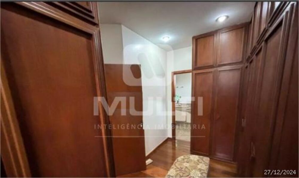 Casa, 4 quartos, 367 m² - Foto 11