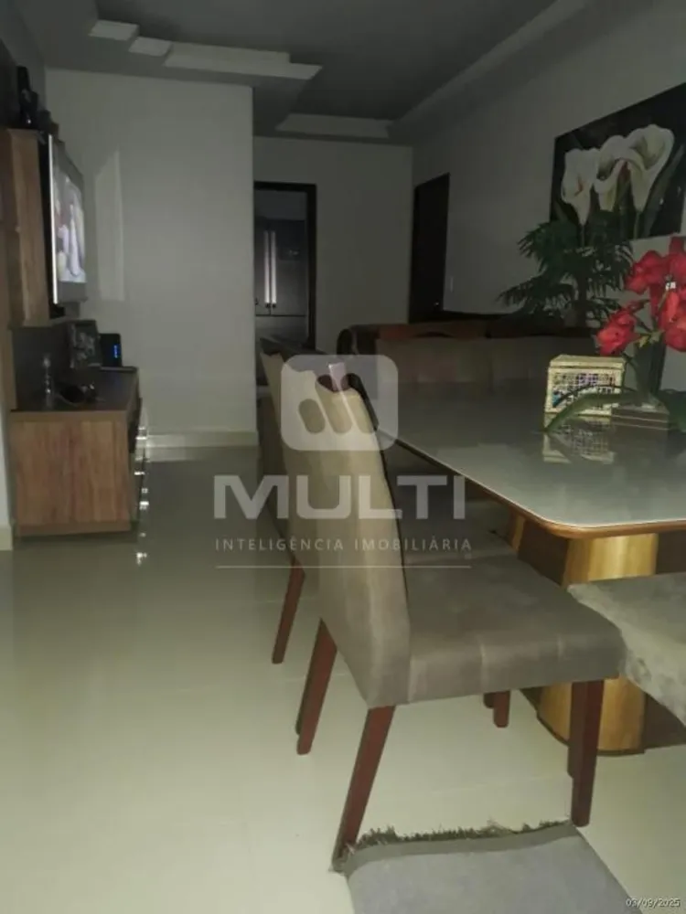 Apartamento, 3 quartos, 262 m² - Foto 1