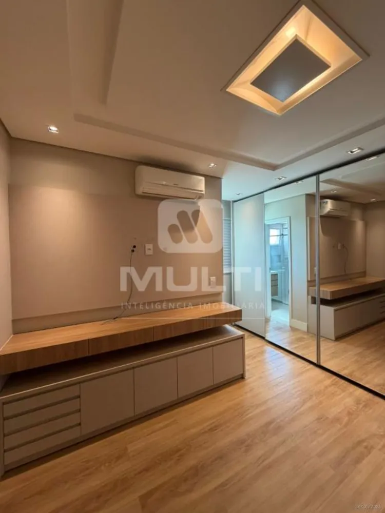 Apartamento, 3 quartos, 107 m² - Foto 1