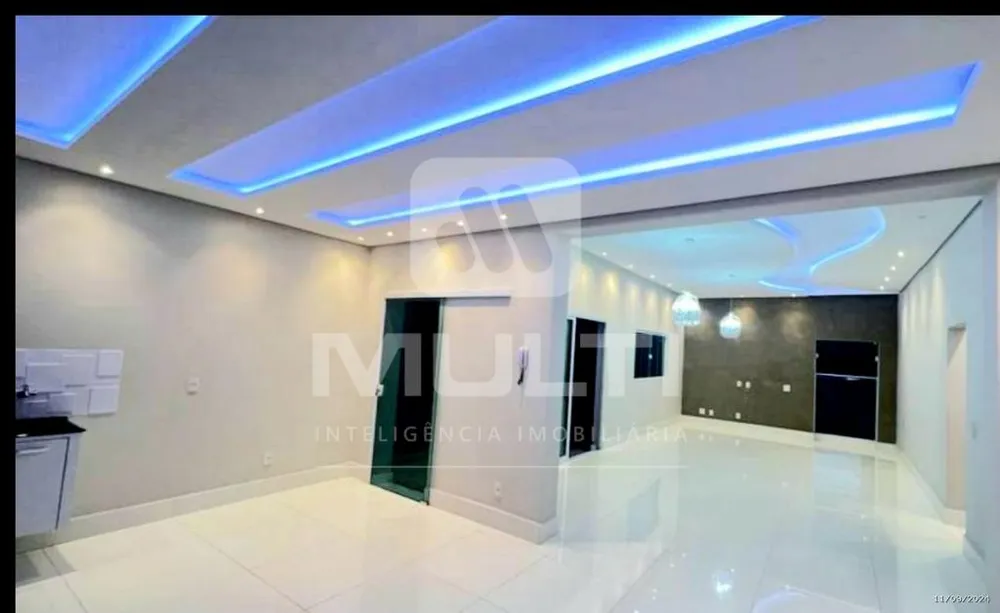Casa, 3 quartos, 180 m² - Foto 2