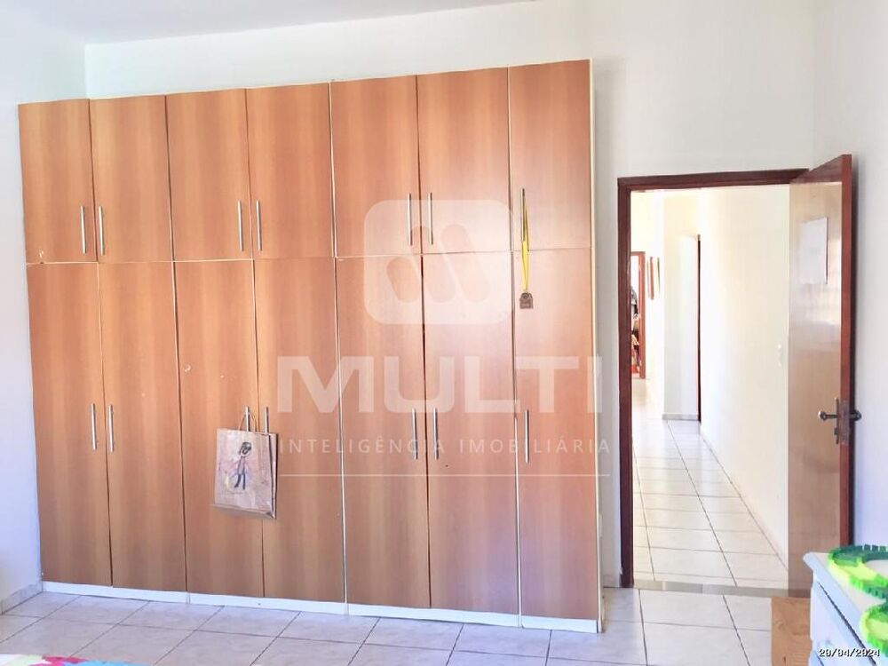 Casa, 6 quartos, 400 m² - Foto 2