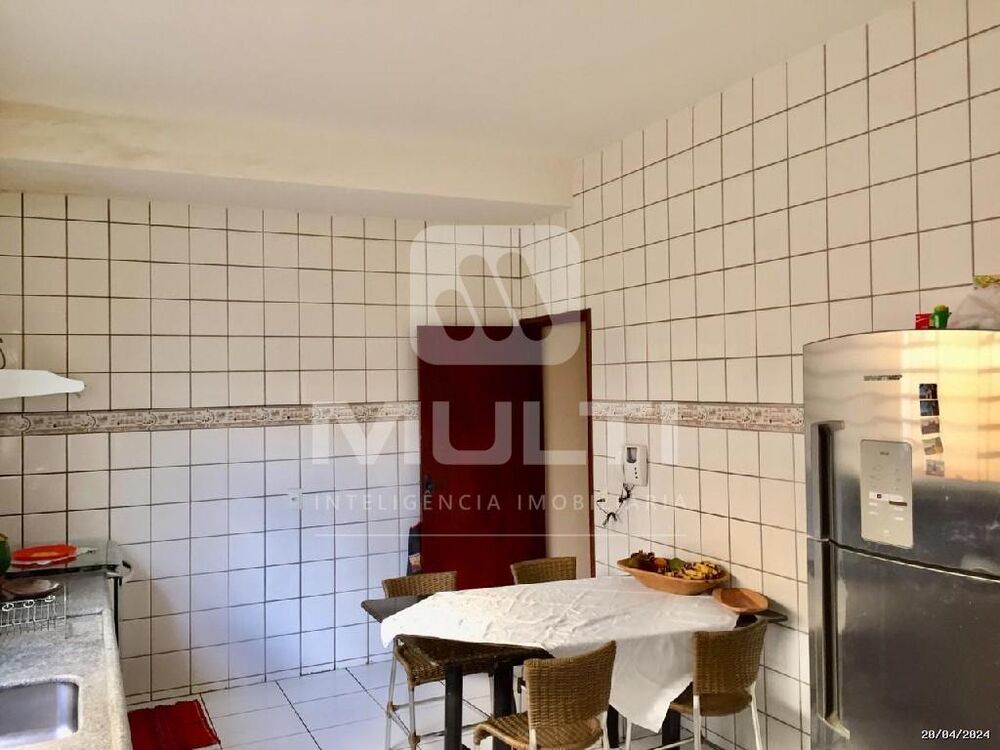Casa, 6 quartos, 400 m² - Foto 4