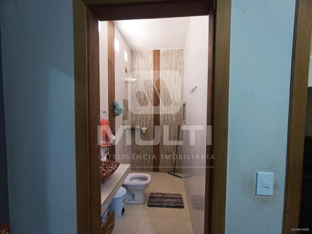 Casa, 3 quartos, 190 m² - Foto 2
