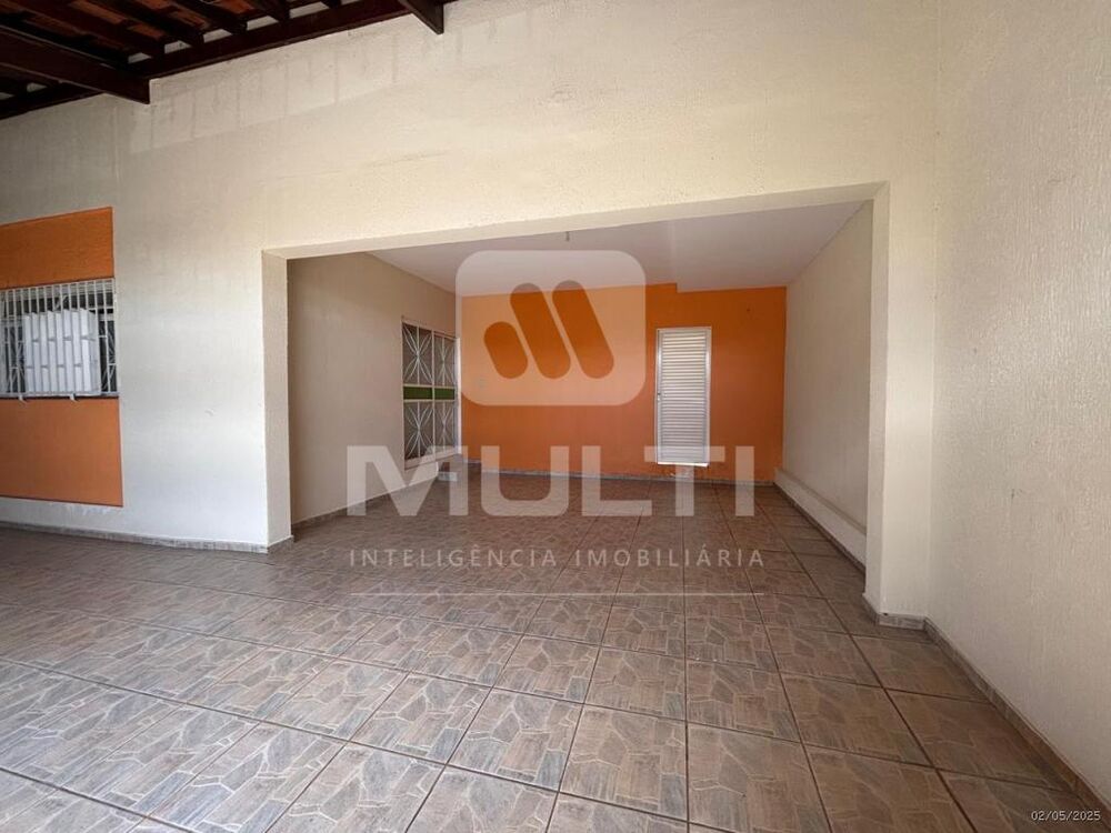 Casa, 4 quartos, 269 m² - Foto 2