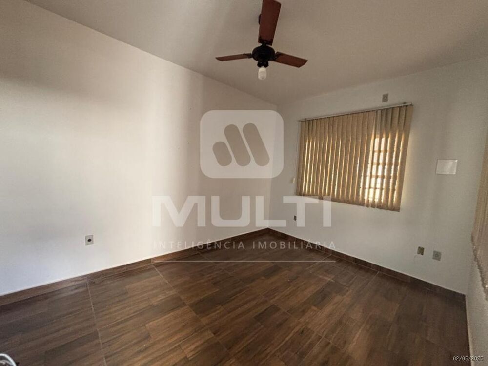 Casa, 4 quartos, 269 m² - Foto 22