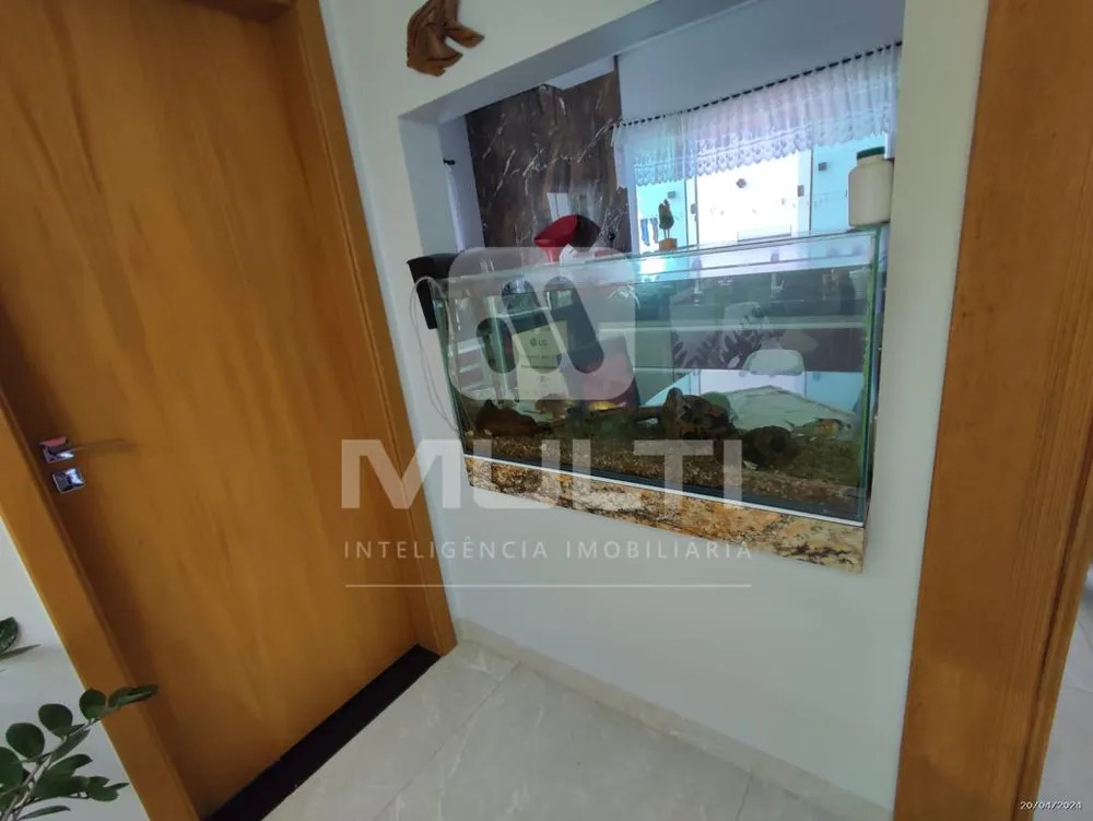 Casa, 4 quartos, 289 m² - Foto 10
