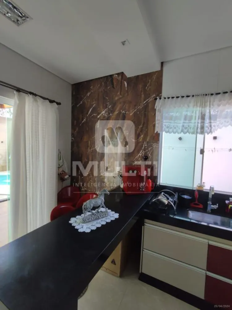 Casa, 4 quartos, 289 m² - Foto 6