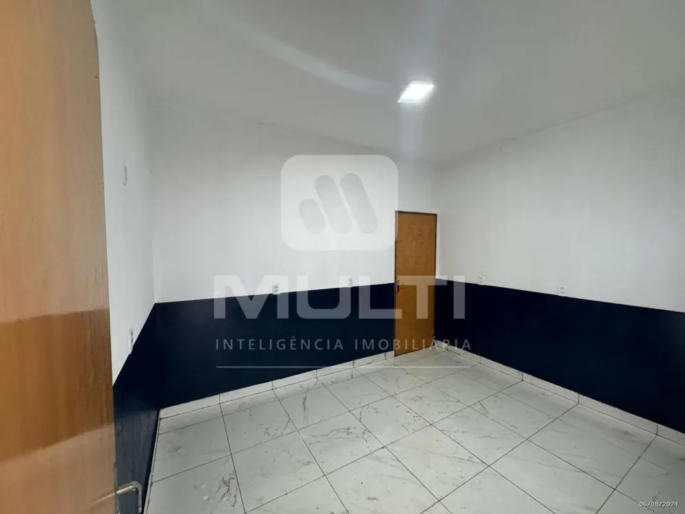 Casa, 1 quarto, 242 m² - Foto 10