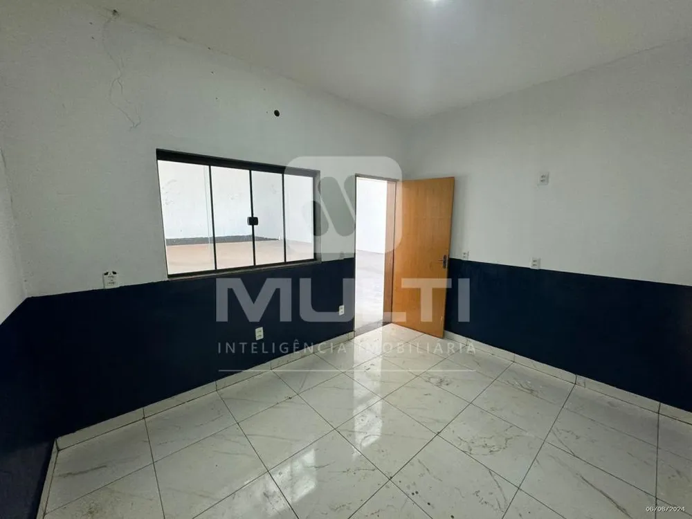 Casa, 1 quarto, 242 m² - Foto 9