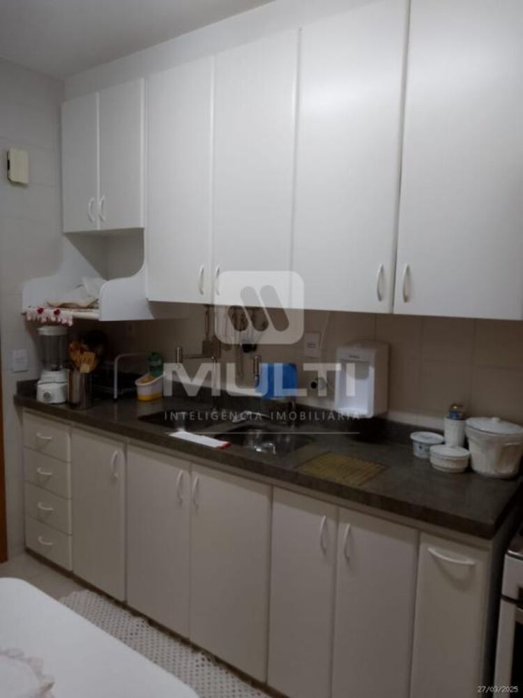 Apartamento, 3 quartos, 110 m² - Foto 2
