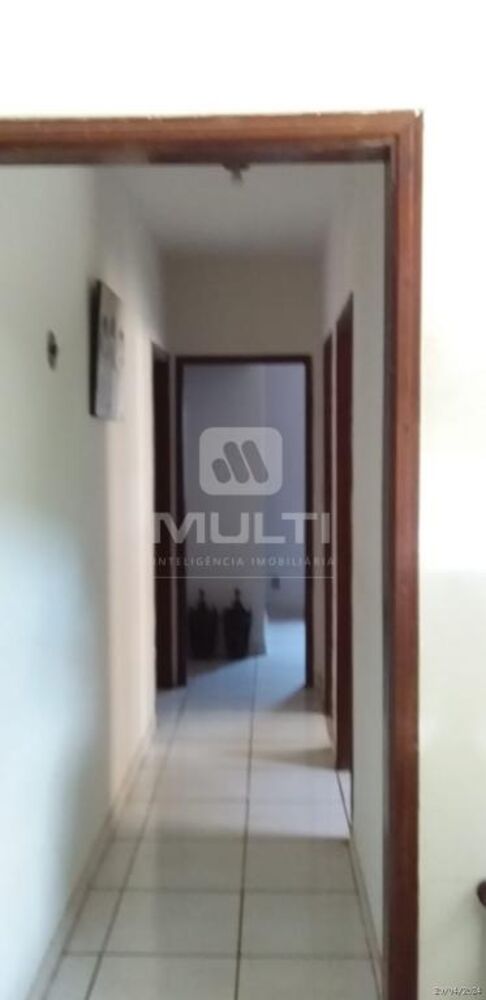 Casa, 3 quartos, 217 m² - Foto 3