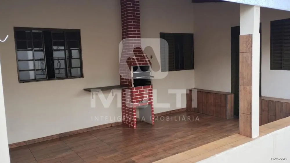 Casa, 2 quartos, 160 m² - Foto 1