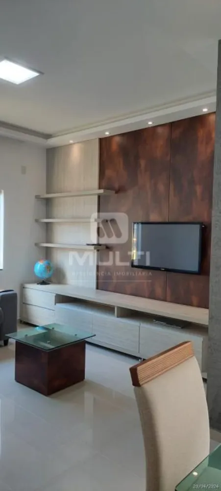 Casa, 3 quartos, 186 m² - Foto 2