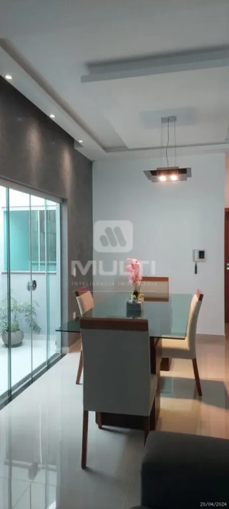 Casa, 3 quartos, 186 m² - Foto 3