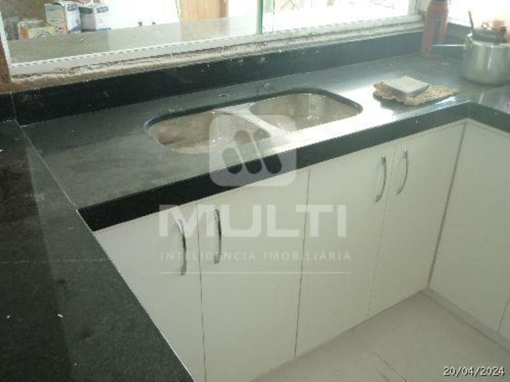 Casa, 4 quartos, 262 m² - Foto 6