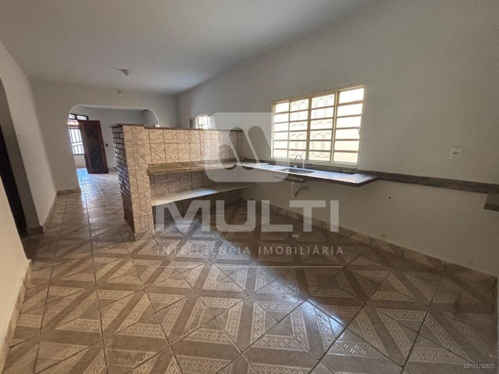 Casa, 3 quartos, 188 m² - Foto 3
