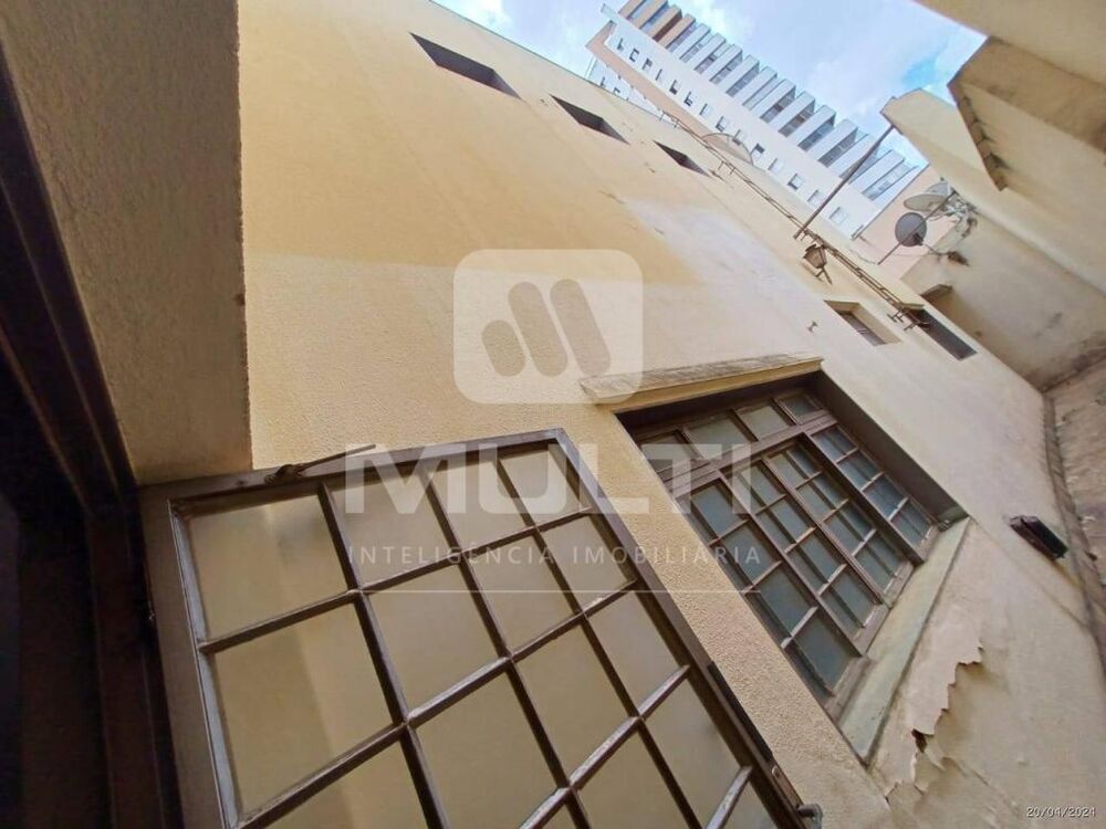 Casa à venda com 7 quartos, 400m² - Foto 23