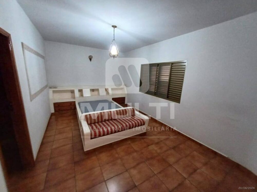 Casa à venda com 7 quartos, 400m² - Foto 5