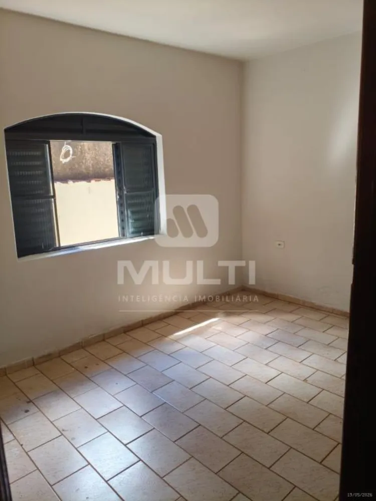 Casa, 3 quartos, 169 m² - Foto 1