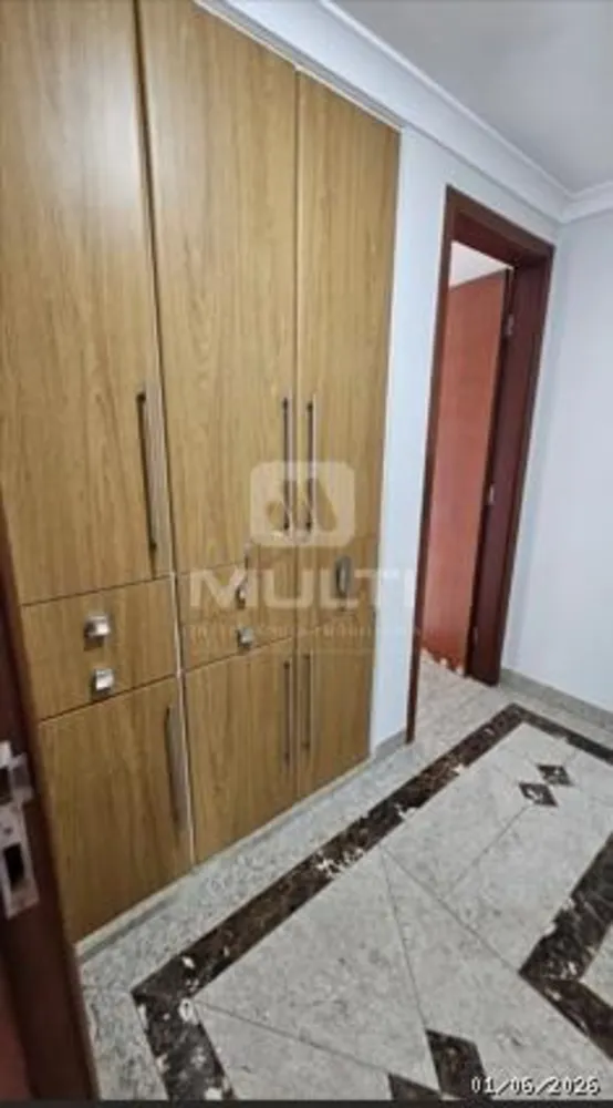 Cobertura, 3 quartos, 209 m² - Foto 5