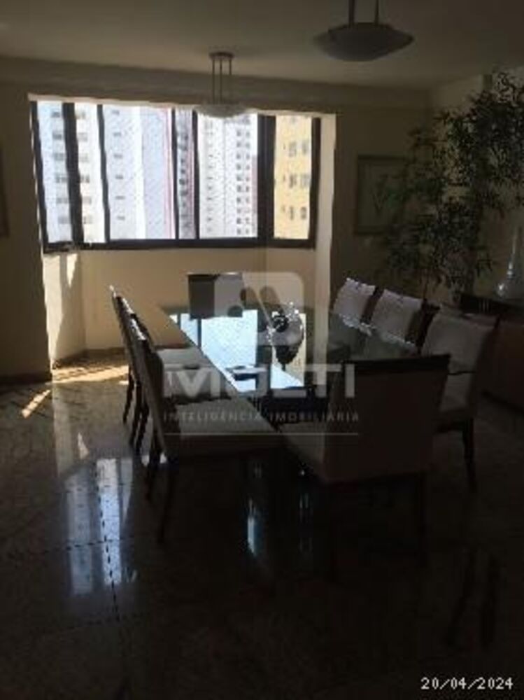 Apartamento, 4 quartos, 208 m² - Foto 12