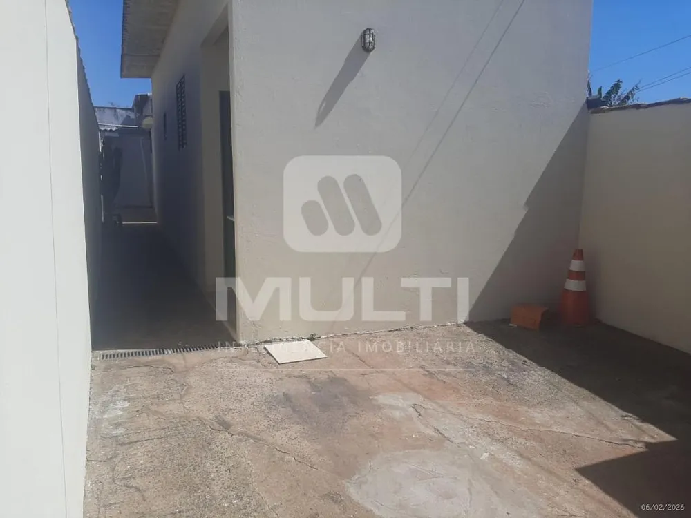 Casa, 5 quartos, 180 m² - Foto 2