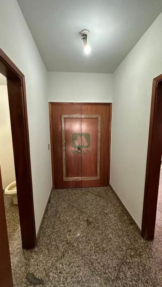 Apartamento à venda com 5 quartos, 264m² - Foto 7