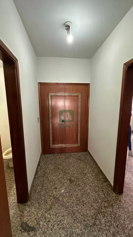 Apartamento à venda com 5 quartos, 264m² - Foto 6