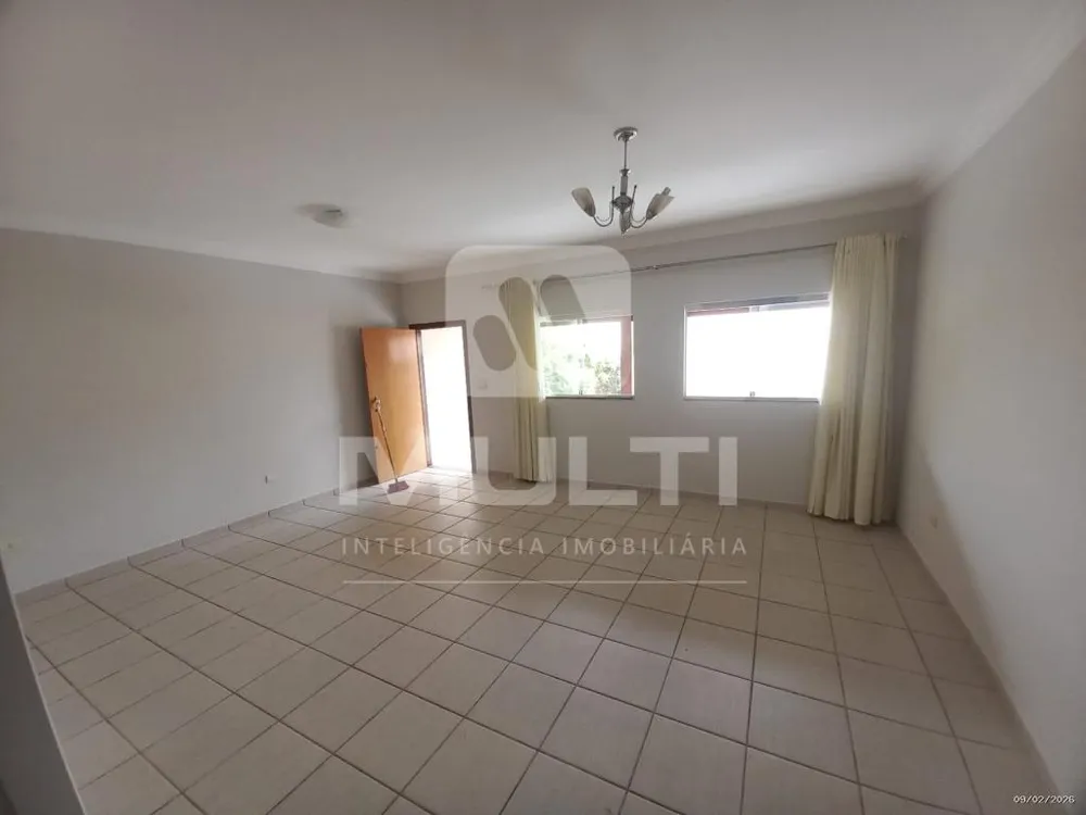 Casa, 3 quartos, 250 m² - Foto 3