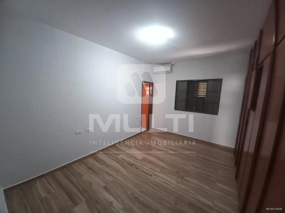 Casa, 3 quartos, 250 m² - Foto 7